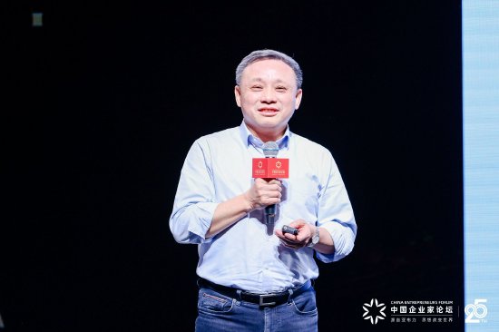 从企业家到大学老师 毛振