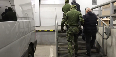 波兰总理称已开始驱逐犯